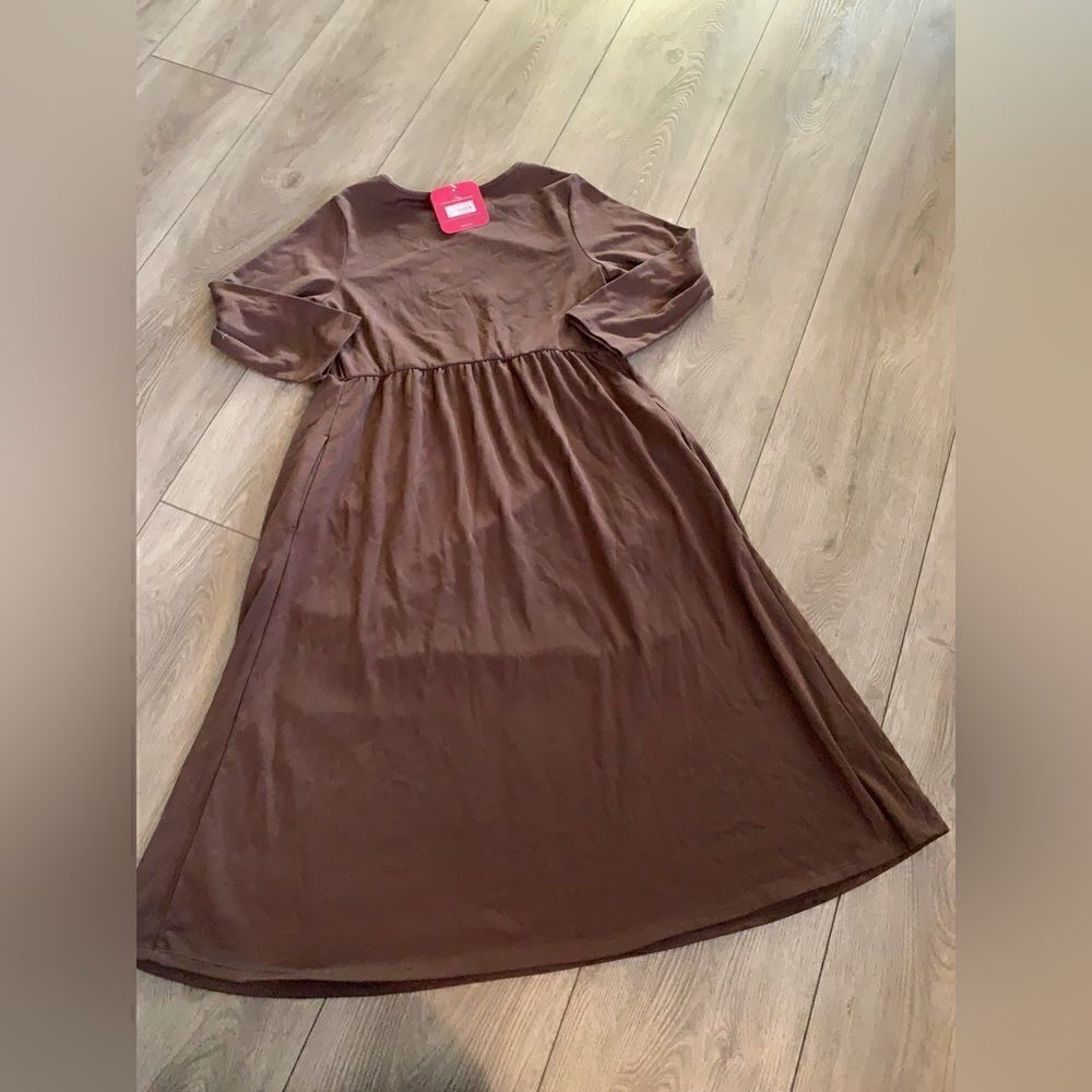 Isabel maternity dress very beautiful and soft